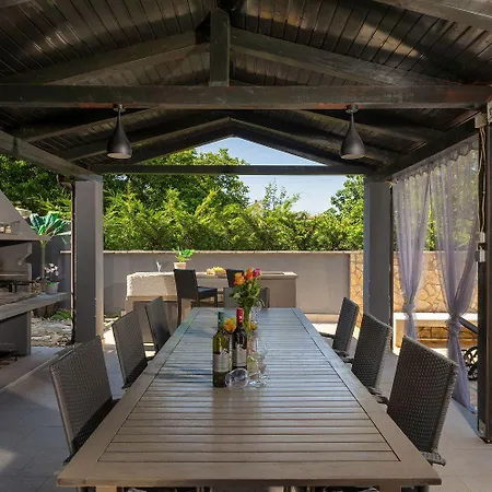 度假居 Haustierfreundliche Mit Privatpool, Panoramablick Und Freien Eintritt Ins Lanterna